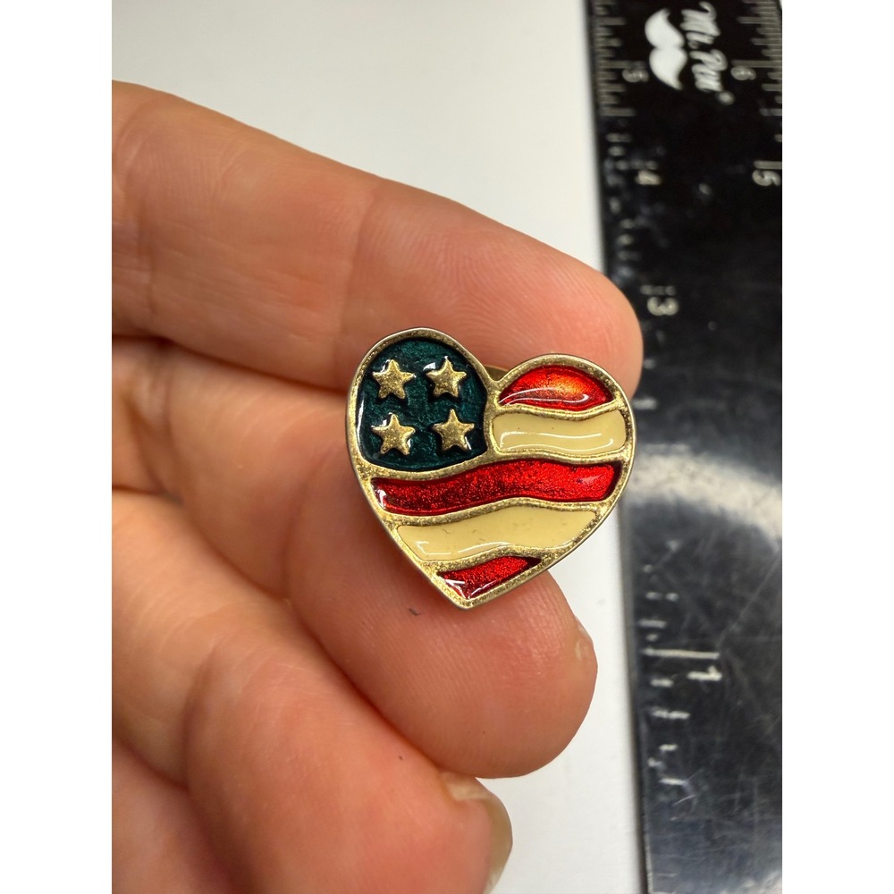 Avon American Flag Heart Pin Enamel Patriotic Red White Blue Gold Tone Signed